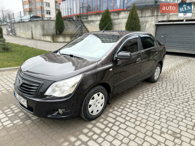 Коричневый Равон R4, объемом двигателя 1.49 л и пробегом 200 тыс. км за 3999 $, фото 1 на Automoto.ua