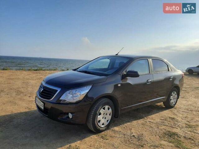 Коричневий Равон R4, об'ємом двигуна 1.49 л та пробігом 37 тис. км за 10500 $, фото 1 на Automoto.ua