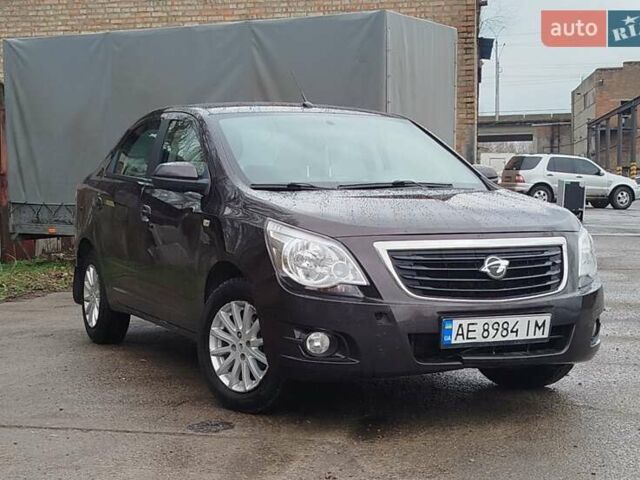 Коричневый Равон R4, объемом двигателя 1.49 л и пробегом 160 тыс. км за 6200 $, фото 1 на Automoto.ua