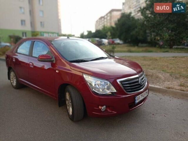 Червоний Равон R4, об'ємом двигуна 1.49 л та пробігом 270 тис. км за 6074 $, фото 1 на Automoto.ua