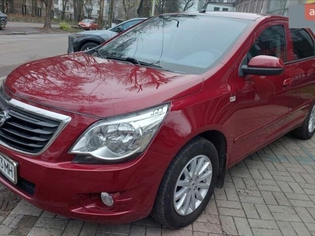 Червоний Равон R4, об'ємом двигуна 1.49 л та пробігом 60 тис. км за 7600 $, фото 1 на Automoto.ua