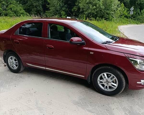 Красный Равон R4, объемом двигателя 1.49 л и пробегом 27 тыс. км за 8400 $, фото 1 на Automoto.ua