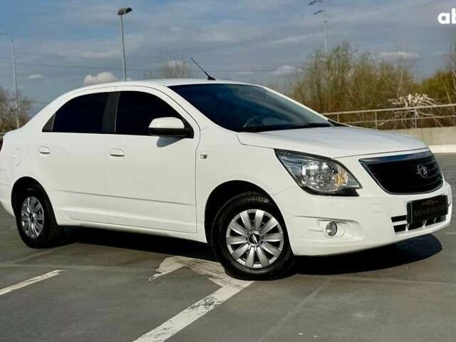 Равон R4, объемом двигателя 0 л и пробегом 157 тыс. км за 7200 $, фото 1 на Automoto.ua