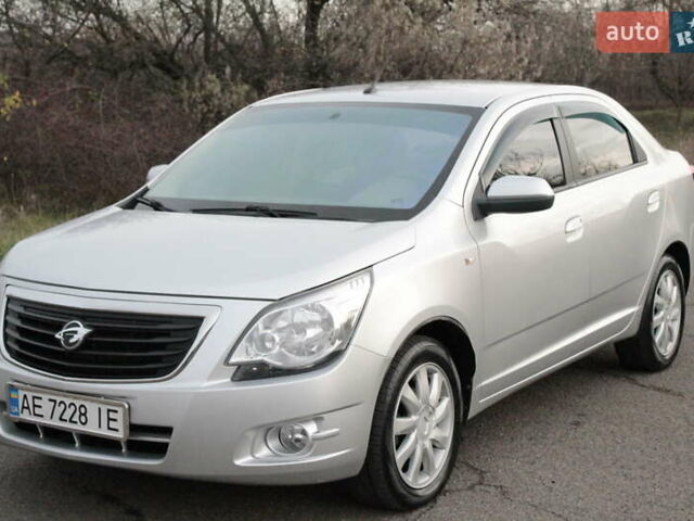 Сірий Равон R4, об'ємом двигуна 1.49 л та пробігом 121 тис. км за 7000 $, фото 1 на Automoto.ua