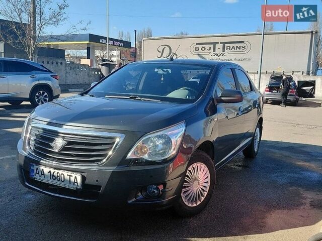 Серый Равон R4, объемом двигателя 1.49 л и пробегом 130 тыс. км за 5800 $, фото 1 на Automoto.ua