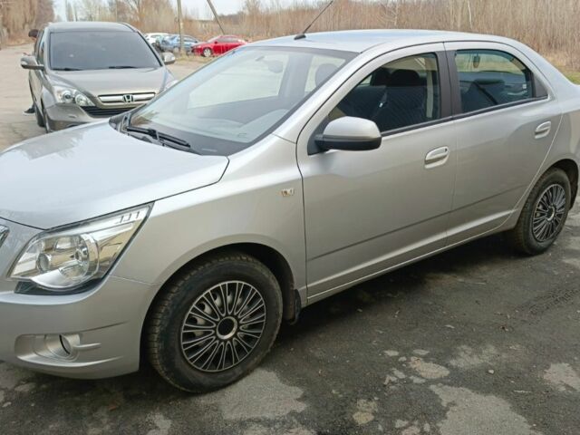 Сірий Равон R4, об'ємом двигуна 1.5 л та пробігом 25 тис. км за 8500 $, фото 1 на Automoto.ua