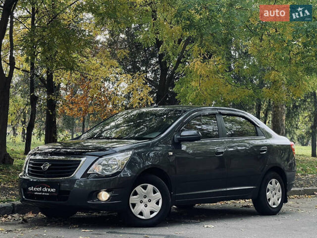 Серый Равон R4, объемом двигателя 1.5 л и пробегом 93 тыс. км за 8499 $, фото 1 на Automoto.ua