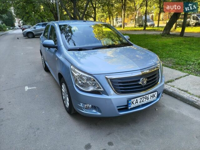 Сірий Равон R4, об'ємом двигуна 1.49 л та пробігом 40 тис. км за 9000 $, фото 1 на Automoto.ua
