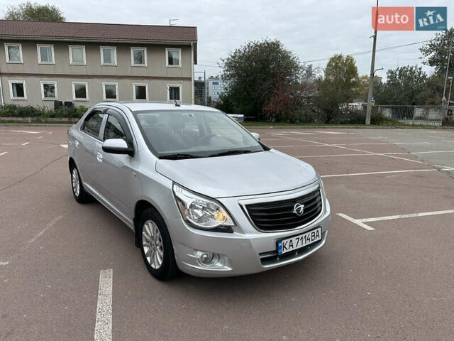 Сірий Равон R4, об'ємом двигуна 1.49 л та пробігом 76 тис. км за 4700 $, фото 1 на Automoto.ua
