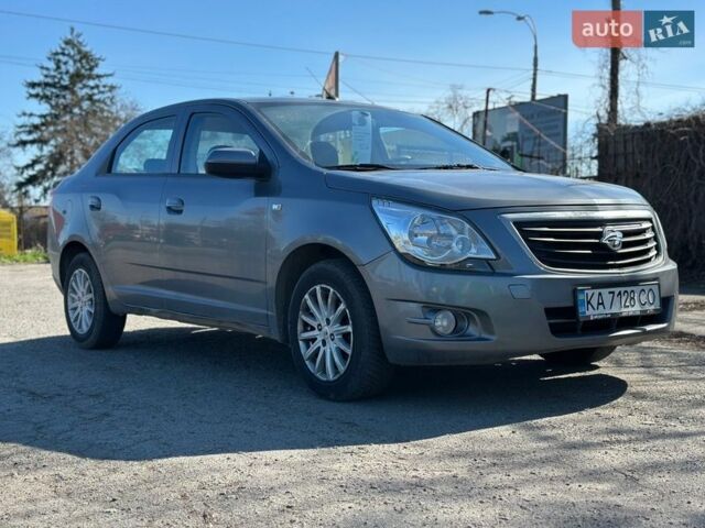 Серый Равон R4, объемом двигателя 1.49 л и пробегом 280 тыс. км за 5500 $, фото 1 на Automoto.ua