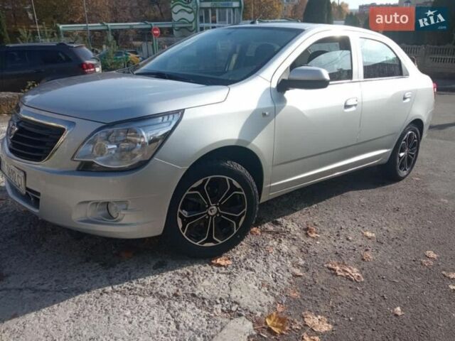 Серый Равон R4, объемом двигателя 1.49 л и пробегом 87 тыс. км за 7500 $, фото 1 на Automoto.ua