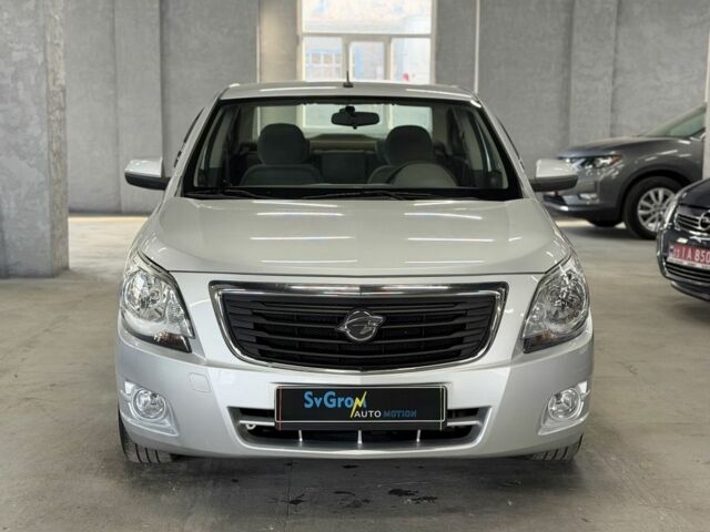 Серый Равон R4, объемом двигателя 1.5 л и пробегом 77 тыс. км за 7499 $, фото 1 на Automoto.ua