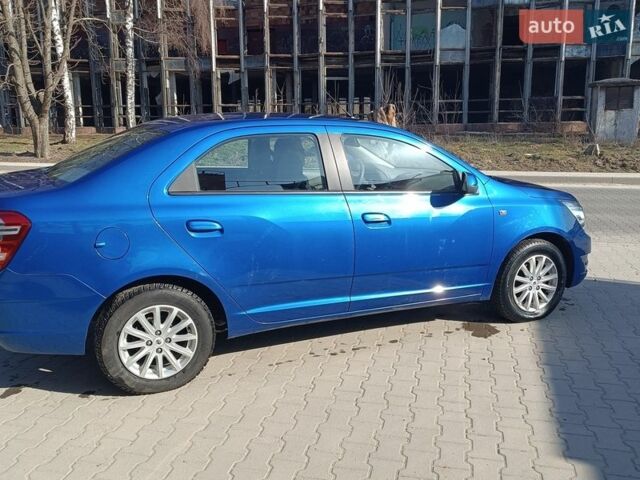 Синій Равон R4, об'ємом двигуна 1.49 л та пробігом 20 тис. км за 9000 $, фото 1 на Automoto.ua