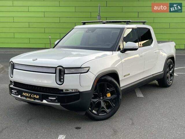 Белый Rivian R1T, объемом двигателя 0 л и пробегом 10 тыс. км за 49500 $, фото 1 на Automoto.ua