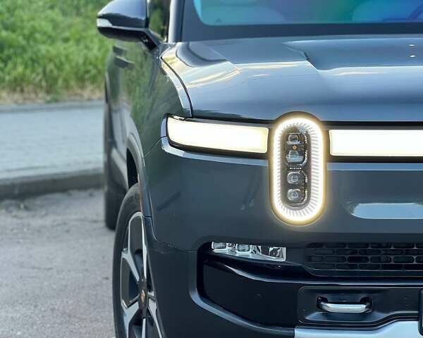 Rivian R1T, объемом двигателя 0 л и пробегом 5 тыс. км за 60000 $, фото 1 на Automoto.ua