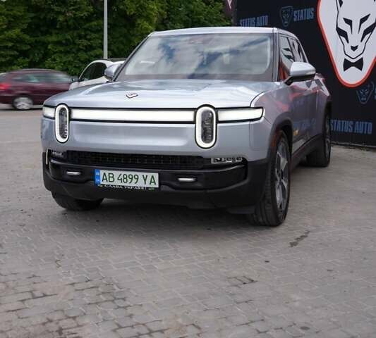 Серый Rivian R1T, объемом двигателя 0 л и пробегом 43 тыс. км за 47500 $, фото 1 на Automoto.ua