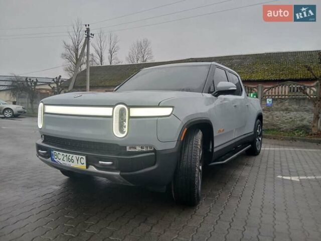 Сірий Rivian R1T, об'ємом двигуна 0 л та пробігом 49 тис. км за 43500 $, фото 1 на Automoto.ua