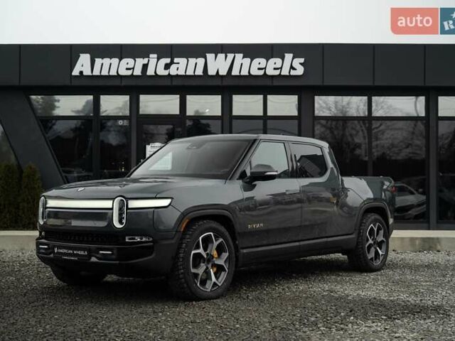 Серый Rivian R1T, объемом двигателя 0 л и пробегом 12 тыс. км за 37900 $, фото 1 на Automoto.ua