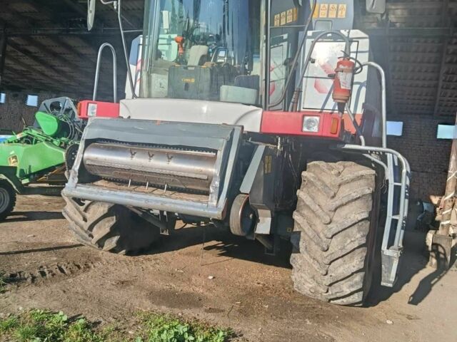 Красный Россельмаш Acros 580, объемом двигателя 0 л и пробегом 10 тыс. км за 35554 $, фото 1 на Automoto.ua