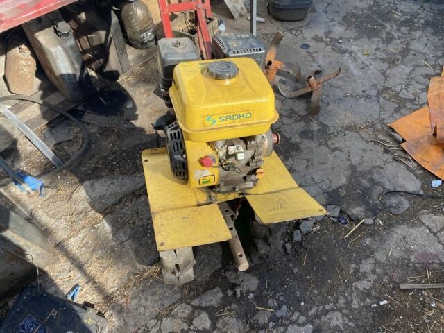 Жовтий Sadko M500, об'ємом двигуна 0.7 л та пробігом 150 тис. км за 178 $, фото 1 на Automoto.ua