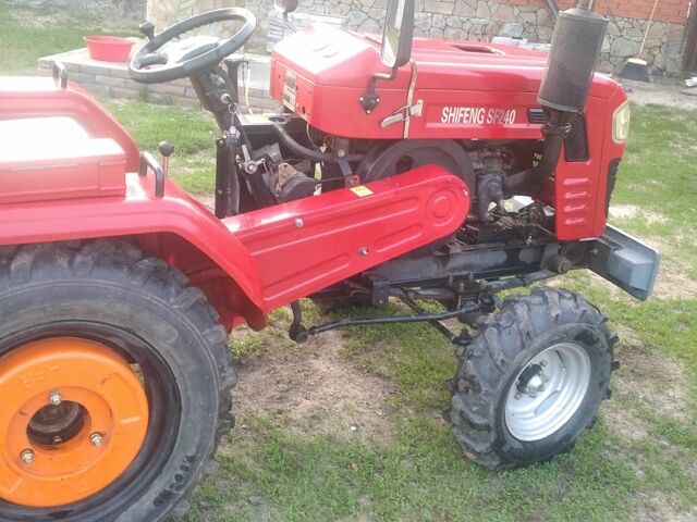 Красный Shifeng SF-240, объемом двигателя 0 л и пробегом 100 тыс. км за 2791 $, фото 1 на Automoto.ua