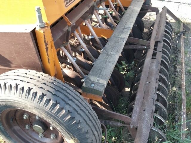 Оранжевый Simulta Junkkari 200, объемом двигателя 0 л и пробегом 0 тыс. км за 2500 $, фото 1 на Automoto.ua