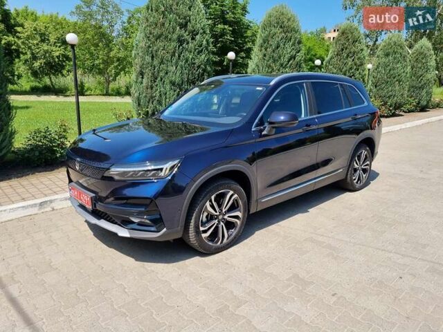 Синий Skywell ET5, объемом двигателя 0 л и пробегом 9 тыс. км за 17750 $, фото 1 на Automoto.ua