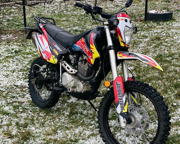 Красный Sparta SD 200, объемом двигателя 0.2 л и пробегом 3 тыс. км за 880 $, фото 1 на Automoto.ua