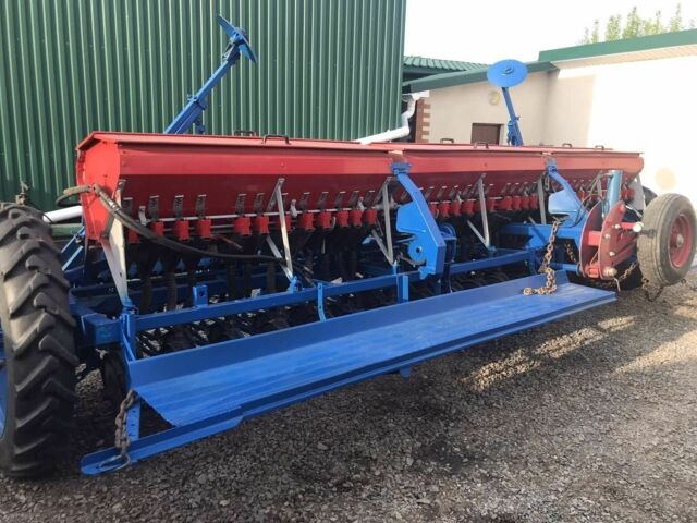 Красный СЗ 5,4, объемом двигателя 0 л и пробегом 0 тыс. км за 3600 $, фото 1 на Automoto.ua