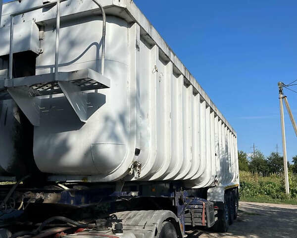 United Trailers 6017 1998 в Тернополе на Automoto.ua Белый United Trailers 6017, объемом двигателя 0 л и пробегом 900 тыс. км за 10700 $, фото 1 на Automoto.ua