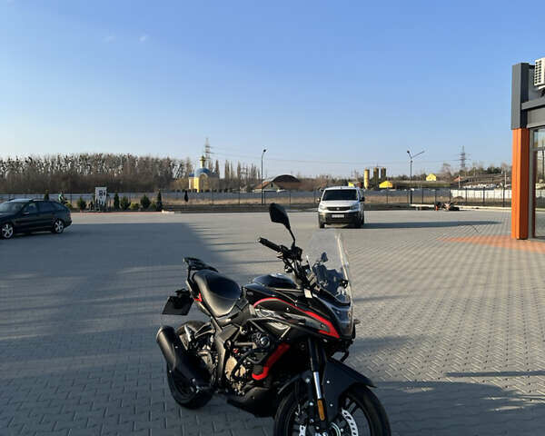 Черный Voge 300DS, объемом двигателя 0.29 л и пробегом 7 тыс. км за 2999 $, фото 1 на Automoto.ua