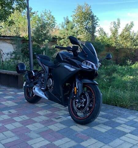 Черный Voge 300RR, объемом двигателя 0.29 л и пробегом 11 тыс. км за 2500 $, фото 1 на Automoto.ua