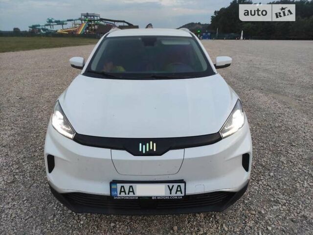 Білий Weltmeister EX5, об'ємом двигуна 0 л та пробігом 19 тис. км за 22100 $, фото 1 на Automoto.ua