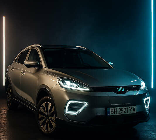 Серый Weltmeister EX5, объемом двигателя 0 л и пробегом 54 тыс. км за 24300 $, фото 1 на Automoto.ua