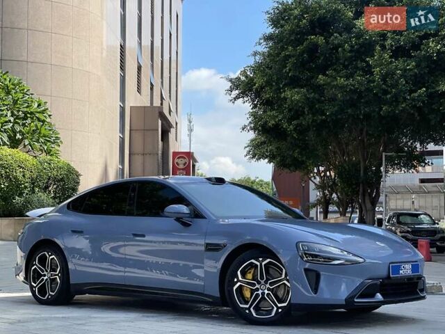 Синий Xiaomi SU7, объемом двигателя 0 л и пробегом 24 тыс. км за 45500 $, фото 1 на Automoto.ua