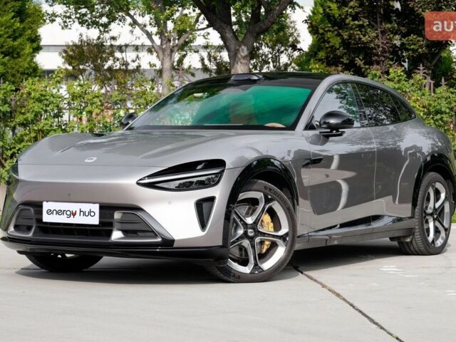 купить новое авто Xiaomi YU7 2025 года от официального дилера Energy Hub Київ Xiaomi фото