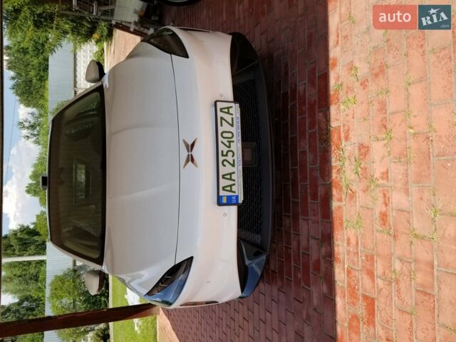 Белый Xpeng G3, объемом двигателя 0 л и пробегом 38 тыс. км за 20000 $, фото 1 на Automoto.ua