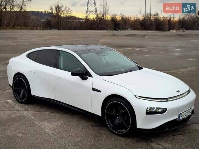 Белый Xpeng P7, объемом двигателя 0 л и пробегом 24 тыс. км за 29000 $, фото 1 на Automoto.ua