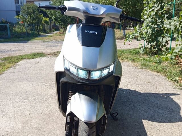 Yadea 3302, объемом двигателя 2.3 л и пробегом 0 тыс. км за 50000 $, фото 1 на Automoto.ua