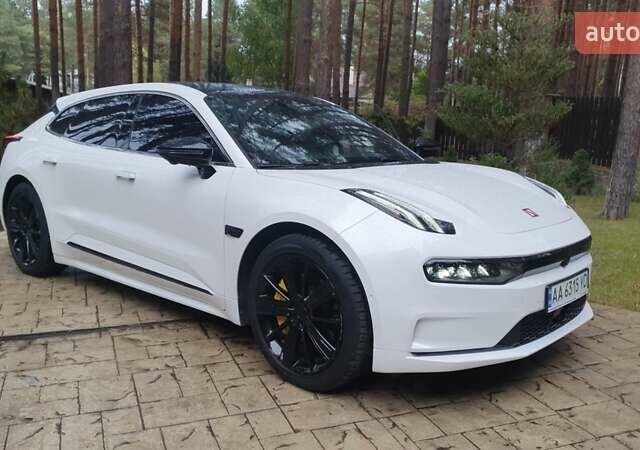 Білий Zeekr 001, об'ємом двигуна 0 л та пробігом 59 тис. км за 32400 $, фото 1 на Automoto.ua