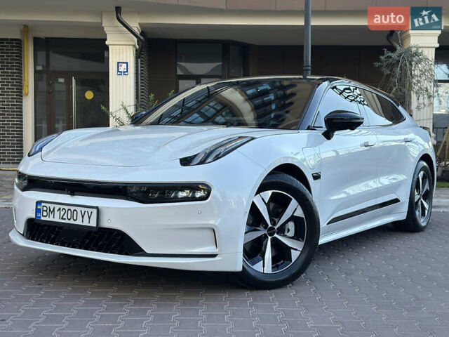 Белый Zeekr 001, объемом двигателя 0 л и пробегом 20 тыс. км за 37500 $, фото 1 на Automoto.ua