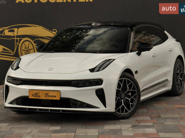 Белый Zeekr 001, объемом двигателя 0 л и пробегом 11 тыс. км за 50500 $, фото 1 на Automoto.ua