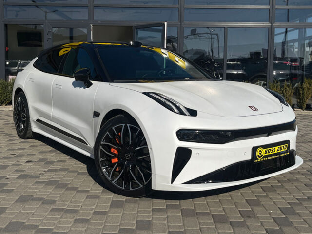 Белый Zeekr 001, объемом двигателя 100 л и пробегом 8 тыс. км за 57500 $, фото 1 на Automoto.ua