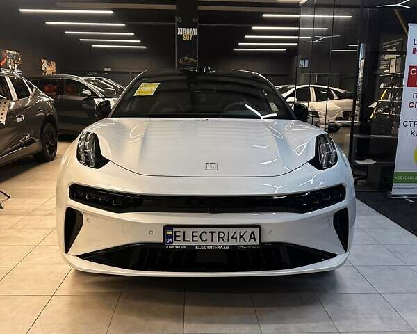 Білий Zeekr 001, об'ємом двигуна 0 л та пробігом 1 тис. км за 52000 $, фото 1 на Automoto.ua