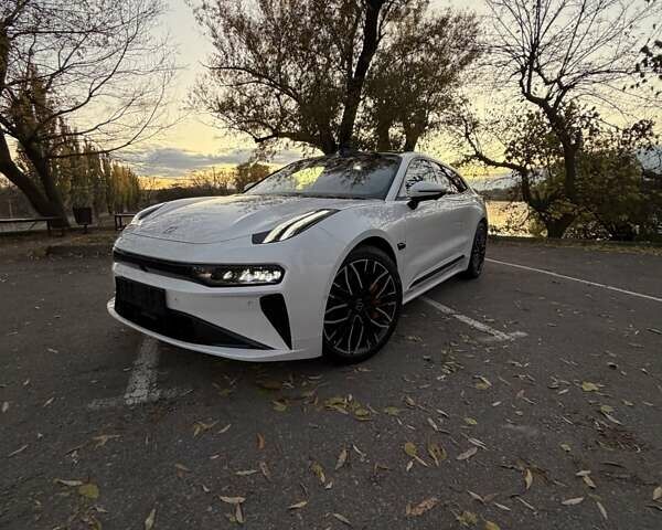 Білий Zeekr 001, об'ємом двигуна 0 л та пробігом 1 тис. км за 49999 $, фото 1 на Automoto.ua