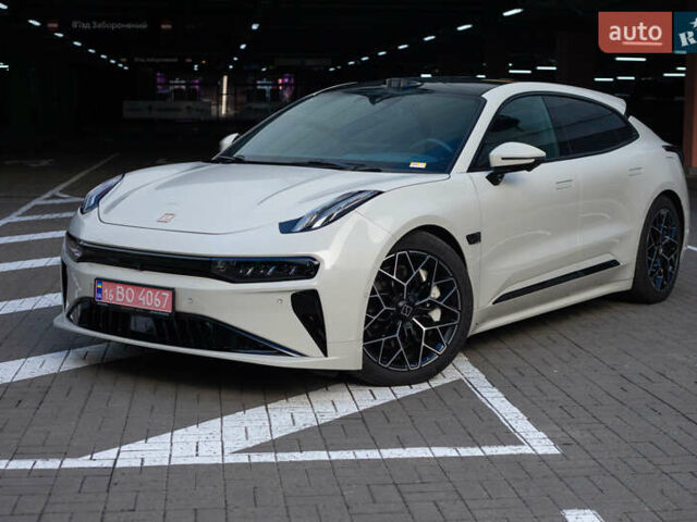 Бежевый Zeekr 001, объемом двигателя 0 л и пробегом 8 тыс. км за 42900 $, фото 1 на Automoto.ua