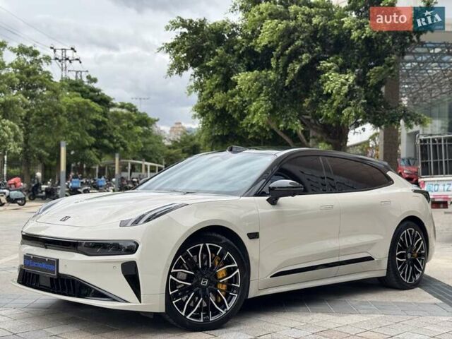 Бежевый Zeekr 001, объемом двигателя 0 л и пробегом 22 тыс. км за 42999 $, фото 1 на Automoto.ua