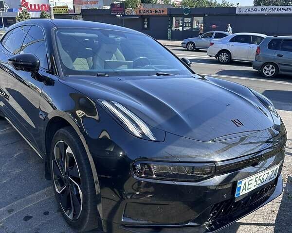 Черный Zeekr 001, объемом двигателя 0 л и пробегом 50 тыс. км за 36000 $, фото 1 на Automoto.ua