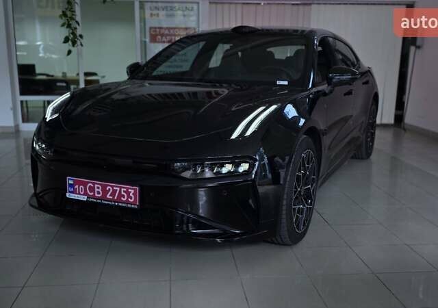 Чорний Zeekr 001, об'ємом двигуна 0 л та пробігом 9 тис. км за 36900 $, фото 1 на Automoto.ua