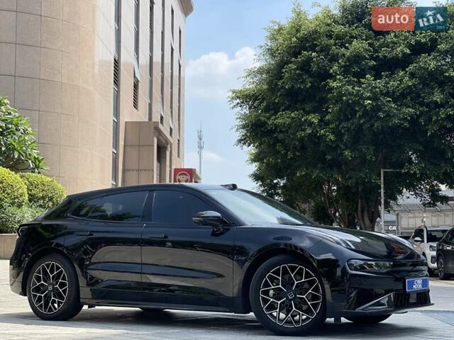 Черный Zeekr 001, объемом двигателя 0 л и пробегом 28 тыс. км за 37900 $, фото 1 на Automoto.ua
